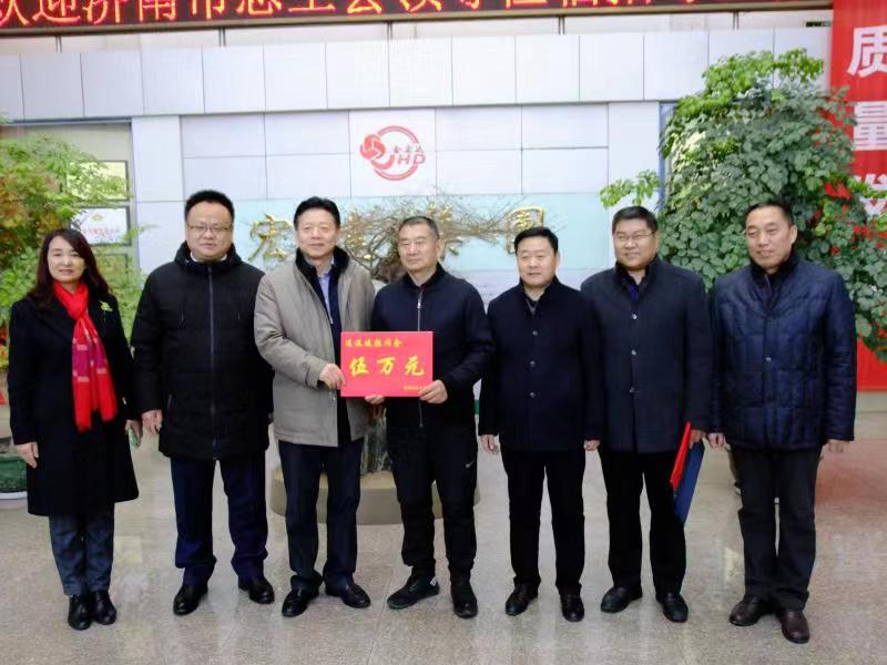 济南市总工会常务副主席傅金峰到天博游戏平台集团走访慰问