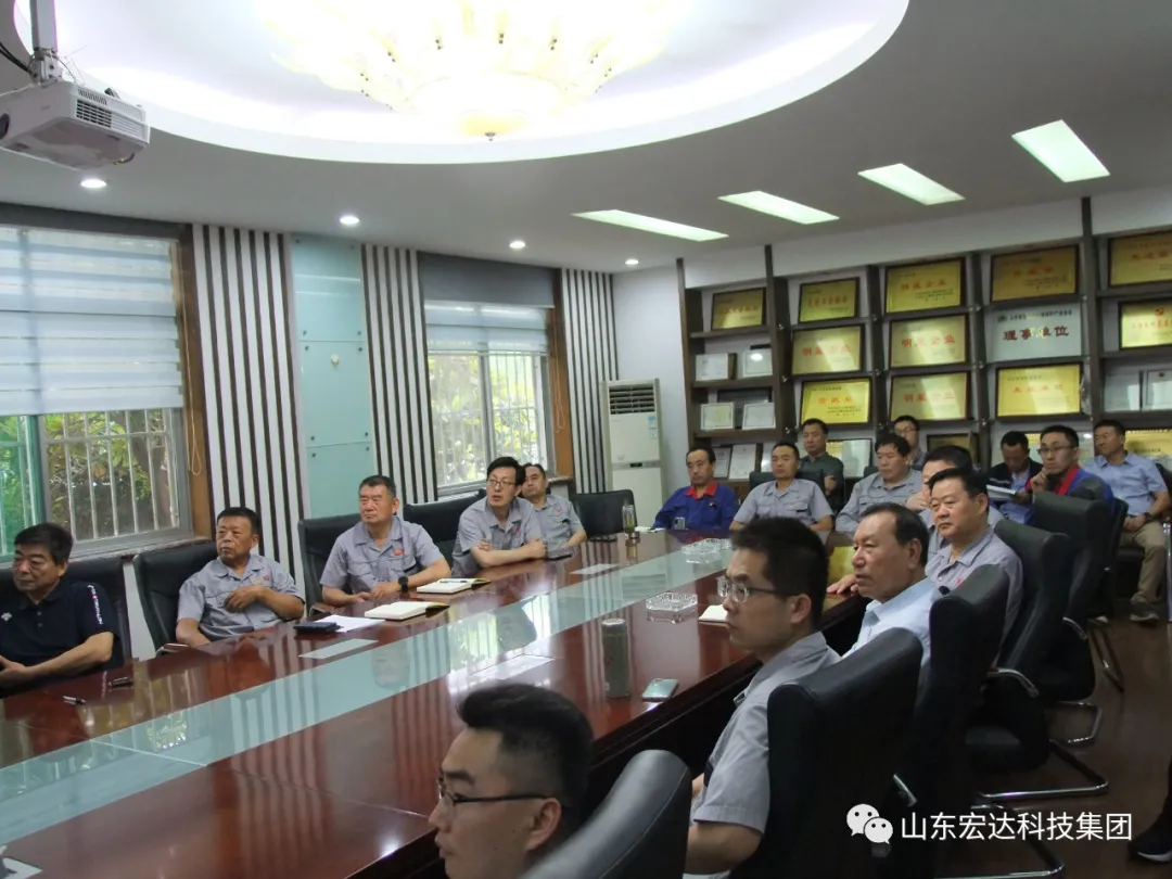 回望百年路 展望新征程---天博游戏平台集团全体党员开展主题党日活动